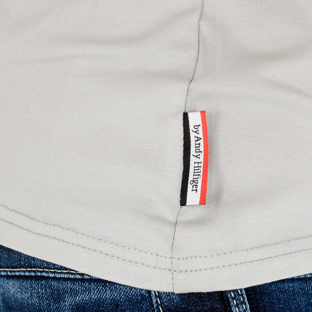 Andrew Charles T-shirt da donna a maniche corte con scollo rotondo, grigia TARANA