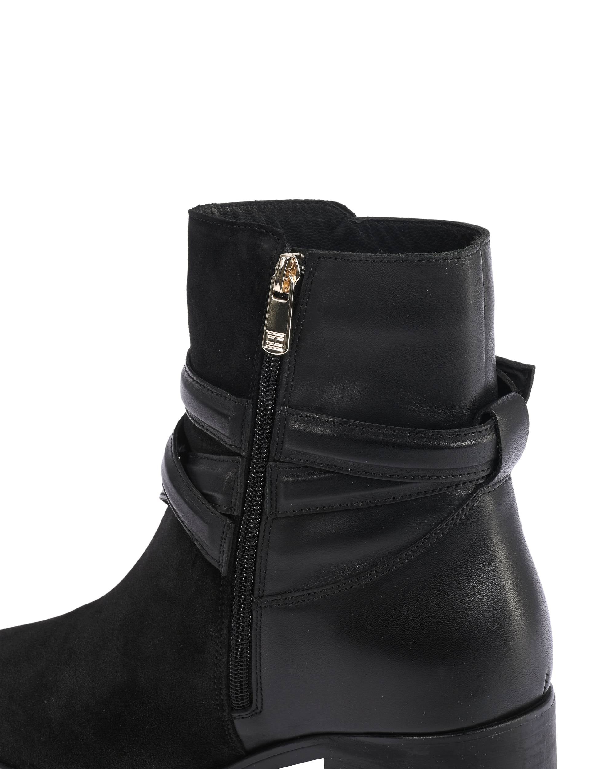 Tommy Hilfiger Stivali da donna NERO FW0FW07515BDS