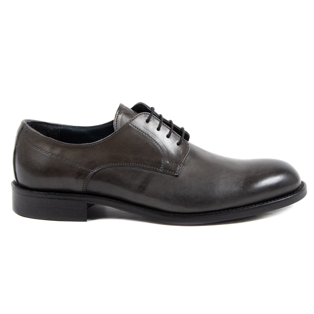 Scarpa stringata da uomo V 1969 Italia