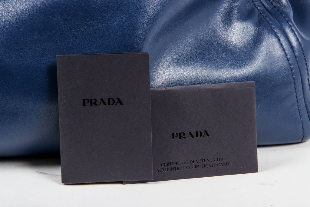 Borsa a mano Prada da donna BN2866 in morbida pelle di vitello nera