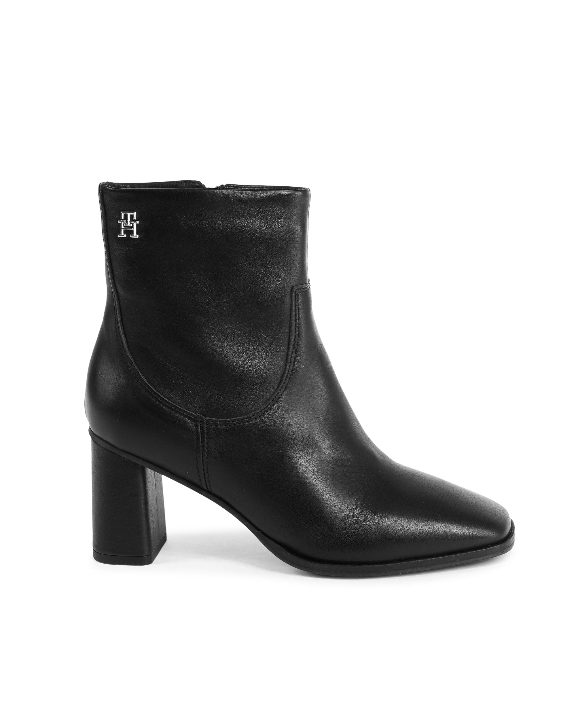 Tommy Hilfiger Stivali da donna NERO FW0FW06838BDS